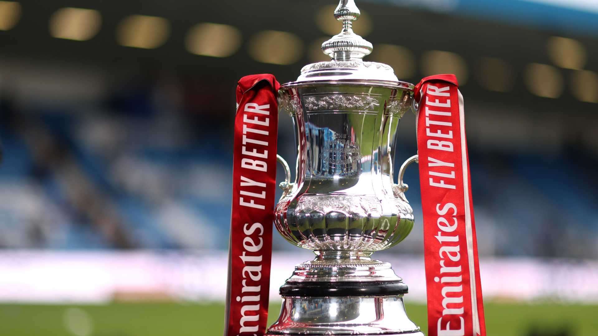 体现两国在 体现两国在